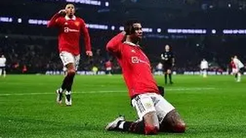 《揭秘曼联青训营：昔日铁规严阵以待，黑色球鞋成标志》